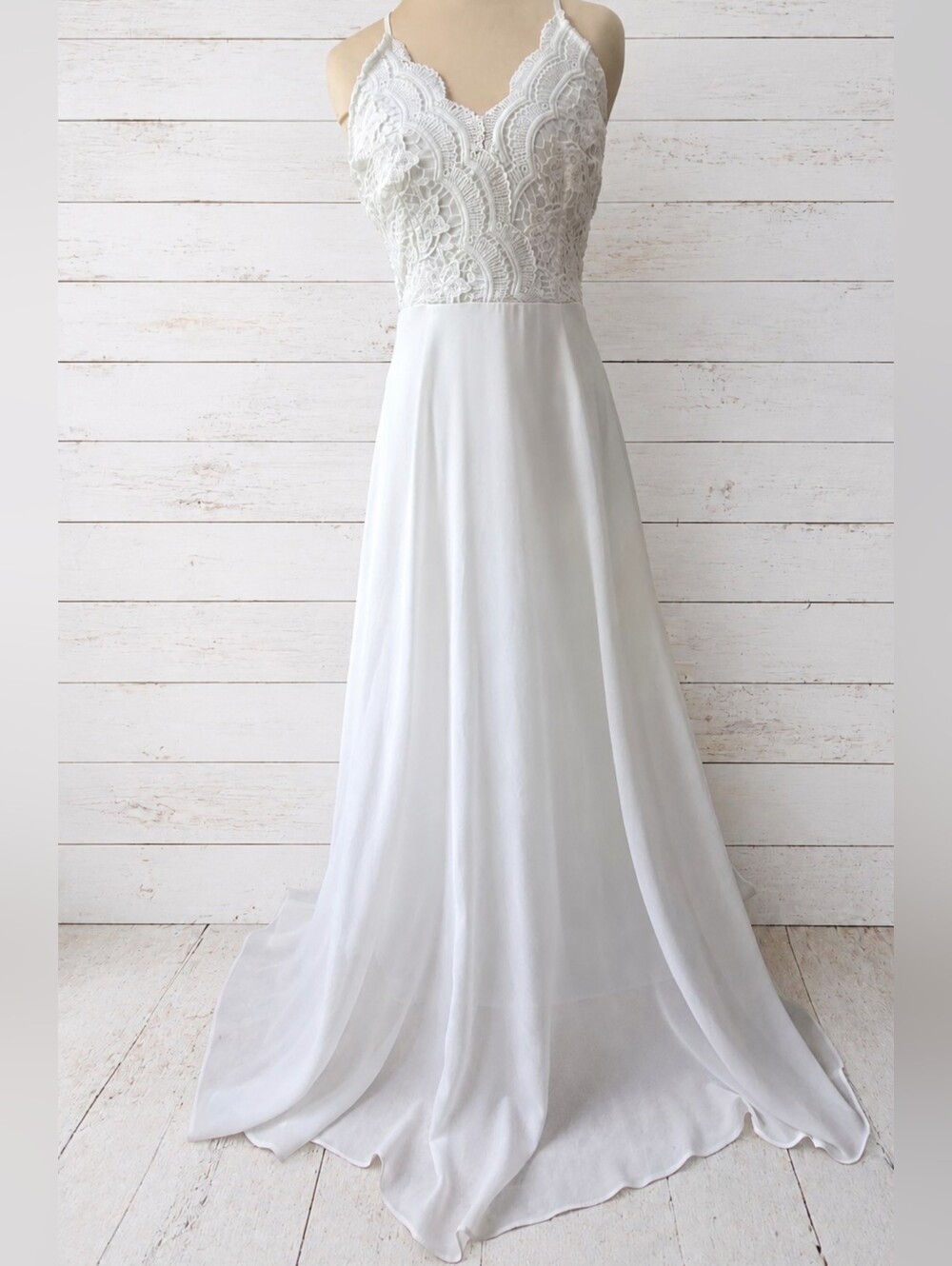 Lulu's White Lace Bodice Spaghetti Strap Wedding Dress Size S